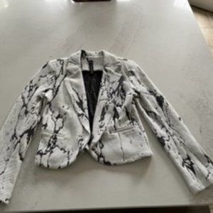Design Lab Lord & Taylor small abstract black/white Jacket